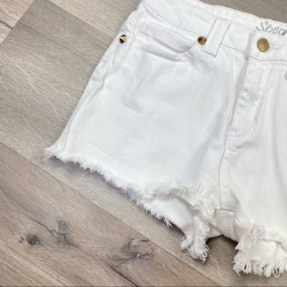 Special A Studded Raw Hem Jean Shorts White Size M - Picture 3 of 9